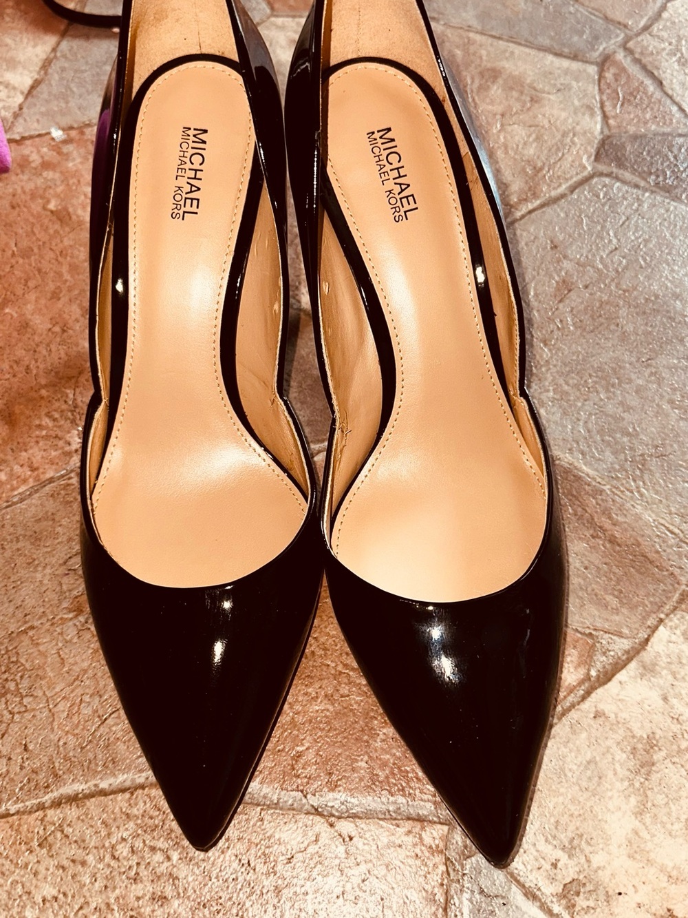 Michael Kors Women's Black Patent Pointed-Toe Pumps size 9 M ashby pump p